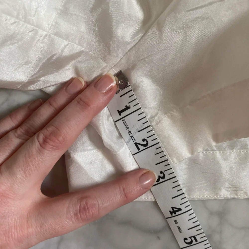 NWT Tibi Crispy Nylon Shorts with Snaps size XL - Picture 4 of 8